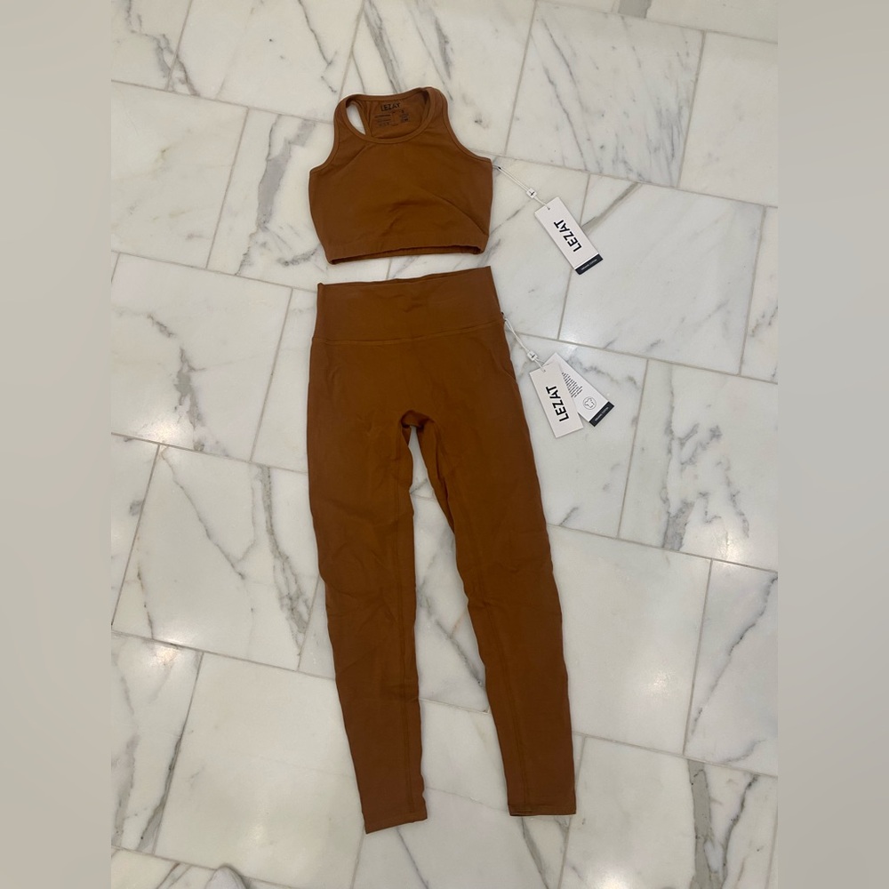 Lezat Dani Organic Cotton Set New with Tags (Root Beer)